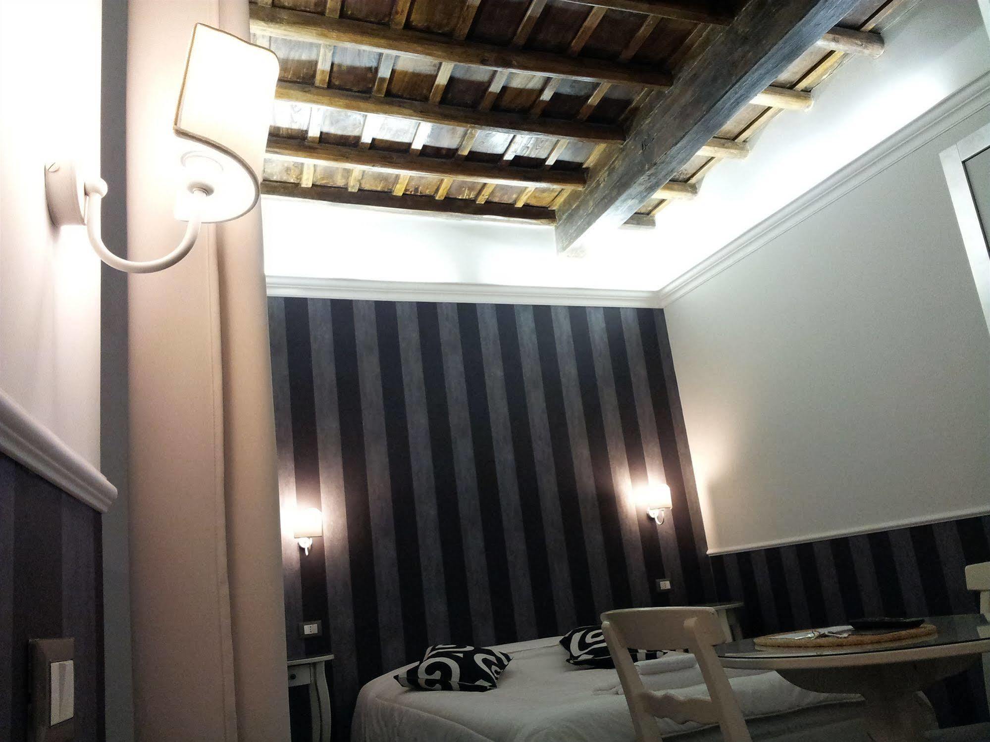 Navona Nice Room Рим Экстерьер фото