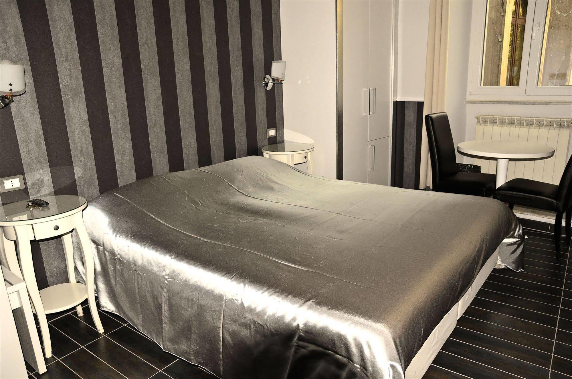 Navona Nice Room Рим Экстерьер фото